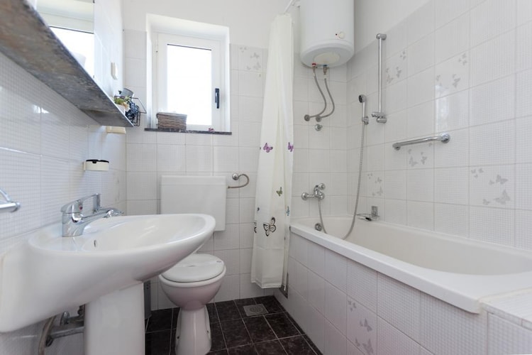 Apartmá Villa Iveta - Two-Bedroom Apartment with Terrace a