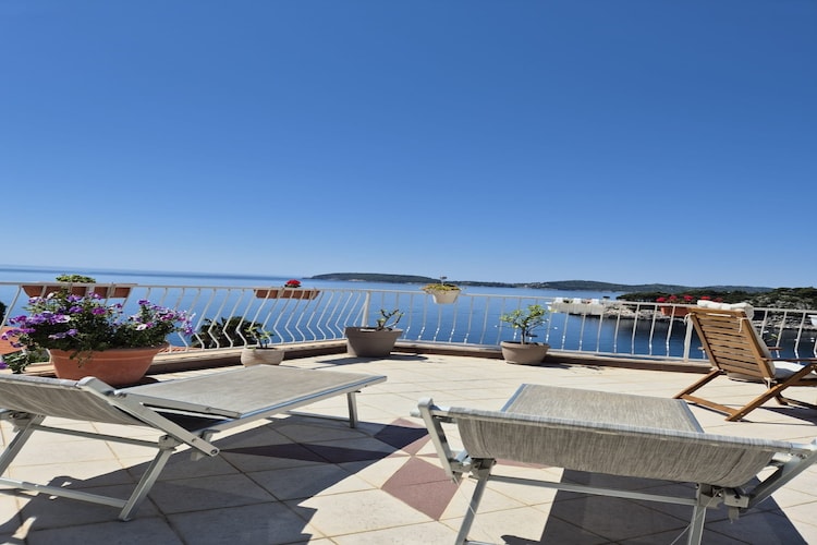 Apartments Matea - One-Bedroom Apartment with Sea View - (Štikovica)-Terras