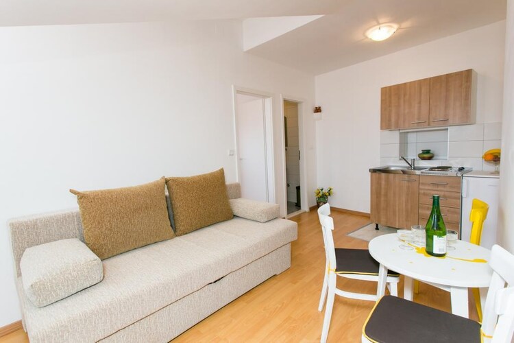 Apartment Sun - One-Bedroom Apartment
