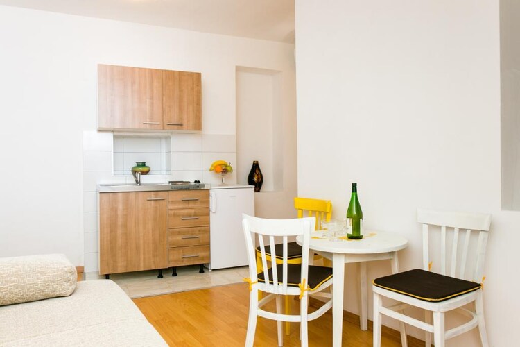Apartment Sun - One-Bedroom Apartment