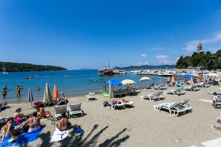 Guest House Zec -  Double or Twin Room with Balcony and Sea View-2