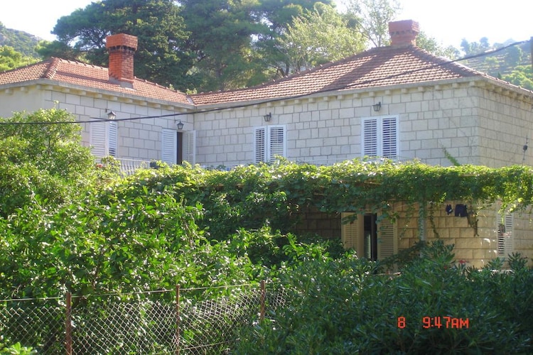 Guest House Zec - Studio with Balcony (2 Adults)