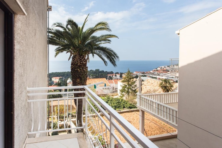 Apartmá Guest House Old Town View-Three-Bedroom Apartment