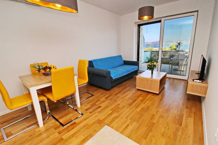 Apartments Kula - One Bedroom Apartment with Terrace C1