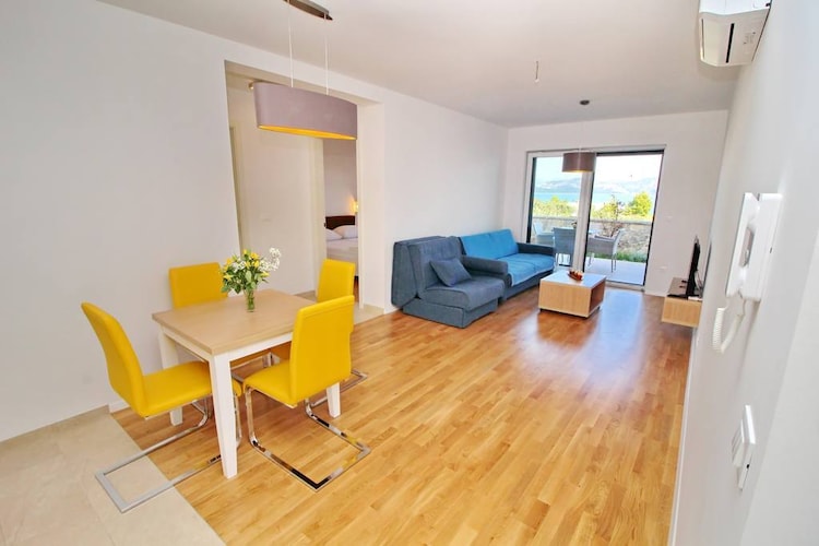 Apartments Kula - Two Bedroom Apartment with Terrace  C2