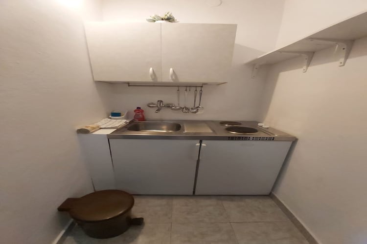 Apartments Dalmatin Žuljana - Studio Apartment 3-Keuken