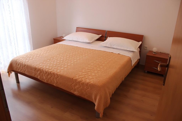 Apartmá Apartment Bruna - Two Bedroom Apartment with Terra