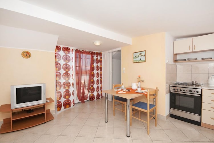 Ferienwohnung Apartments Jasenka - Studio Attic with Terrace and