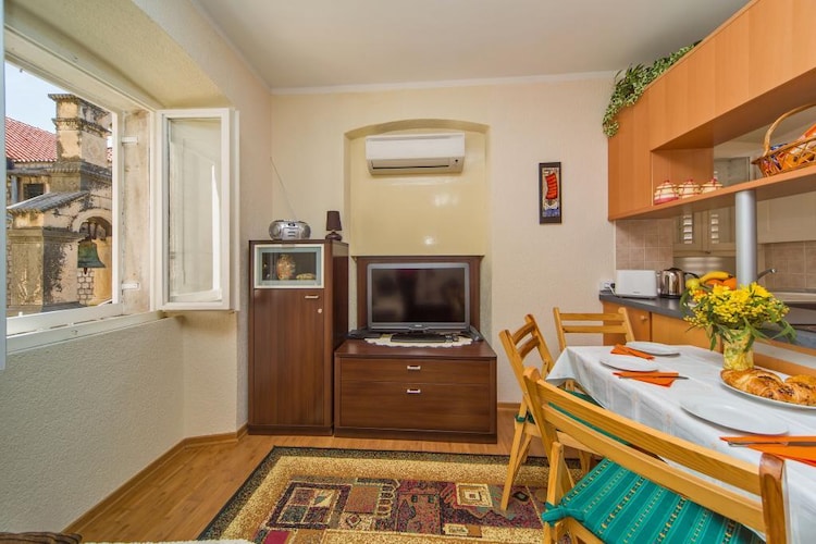 Apartmá Apartment Maru - Two Bedroom Apartment with City V