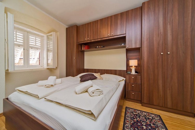 Apartmá Apartment Maru - Two Bedroom Apartment with City V