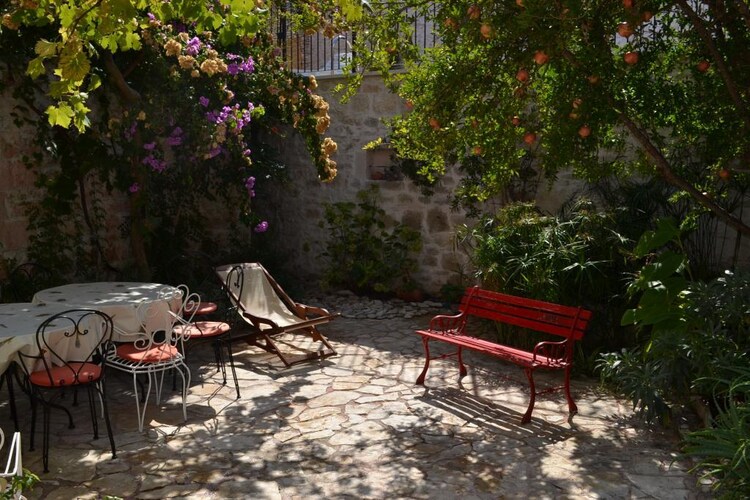 Apartments Villa Nada Sutivan- Two Bedroom Apartment With Balcony (B)-Terras