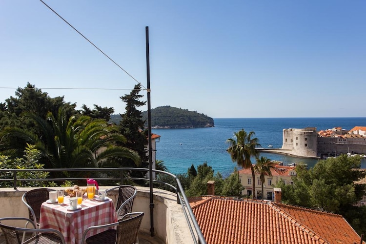   Holiday Home Patricija-Duplex Three Bedroom Apartm