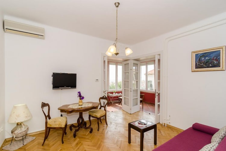   Holiday Home Patricija-Duplex Three Bedroom Apartm