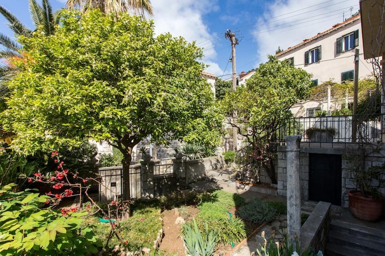   Holiday Home Patricija-Duplex Three Bedroom Apartm