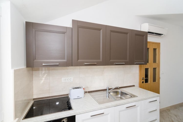 Apartments Villa Ari- Three Bedroom Apartment with Balcony and Sea View - Attic-Keuken