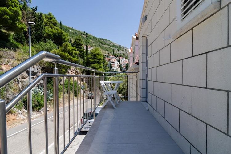 Apartments Villa Ari- Three Bedroom Apartment with Balcony and Sea View - Attic-Buitenlucht