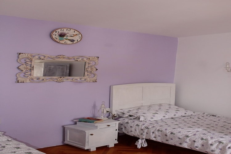 Apartmá Guest House Gugily- Twin Room with Shared Bathroom