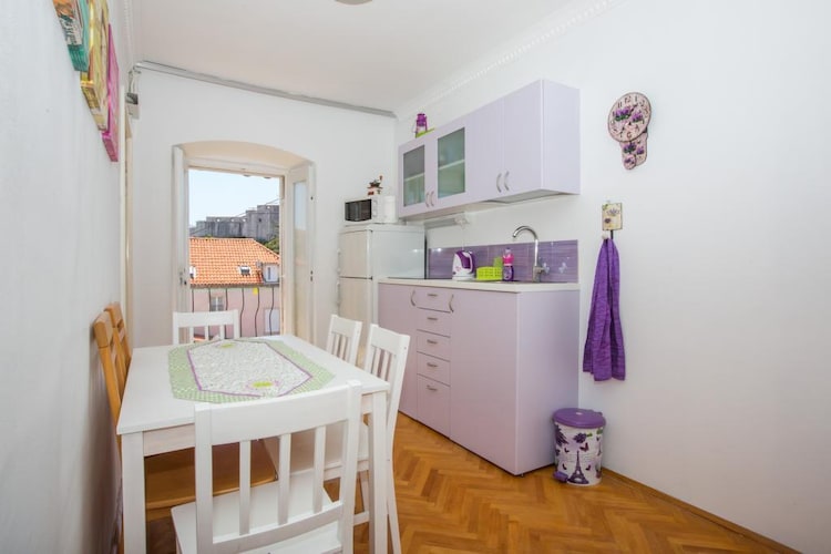 Apartmá Guest House Gugily- Twin Room with Shared Bathroom