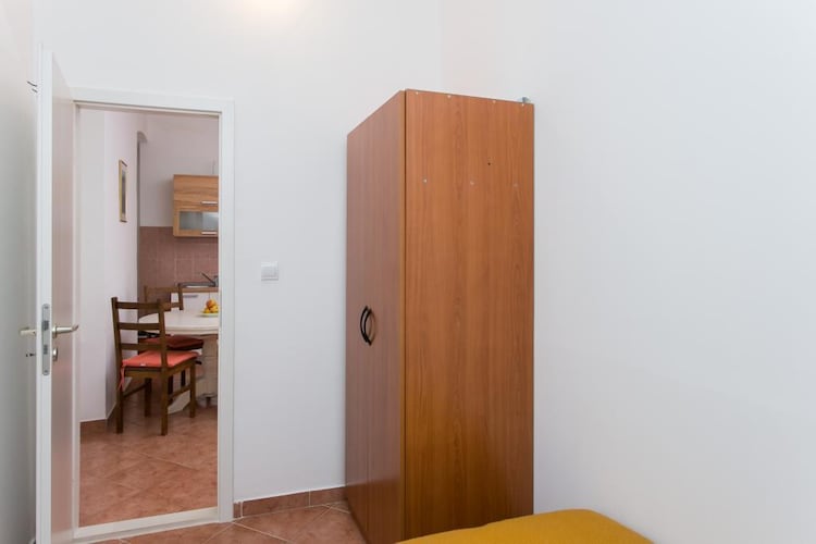 Apartmá Apartment Tranquilo- Two Bedroom Apartment with Ga