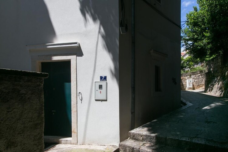 Apartmá Apartment Tranquilo- Two Bedroom Apartment with Ga