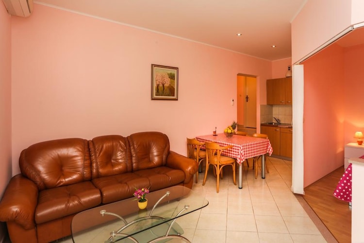 Apartments Villa Dubrovnik- Superior Studio Apartment with Terrace and Sea View-Binnen