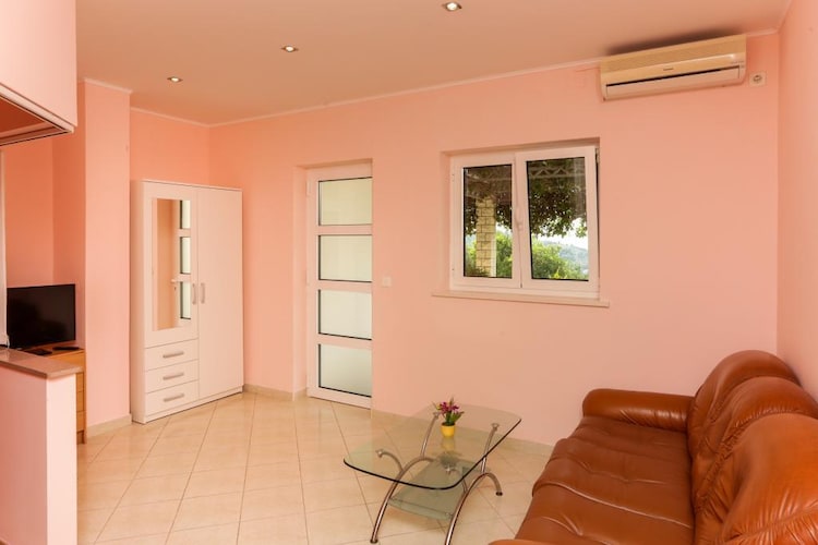 Apartments Villa Dubrovnik- Superior Studio Apartment with Terrace and Sea View-Binnen