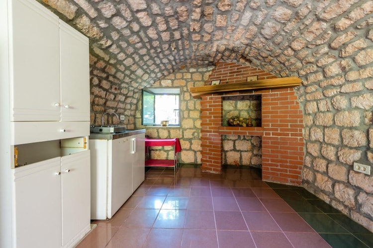 Apartments & Rooms Tapera- Standard Double Room with Terrace and Partial Sea View