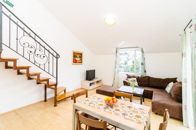 公寓 Apartments Nikola - Comfort One Bedroom Apartment