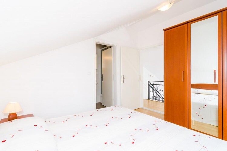 公寓 Apartments Nikola - Comfort One Bedroom Apartment
