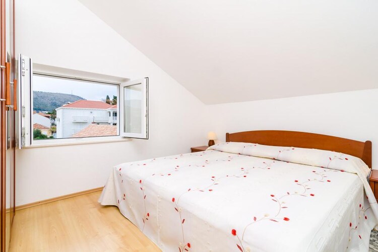 公寓 Apartments Nikola - Comfort One Bedroom Apartment