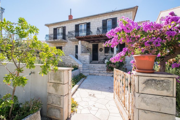 Apartment M&P - Four Bedroom Apartment with Terrace Sea View - (ST)-Buitenlucht