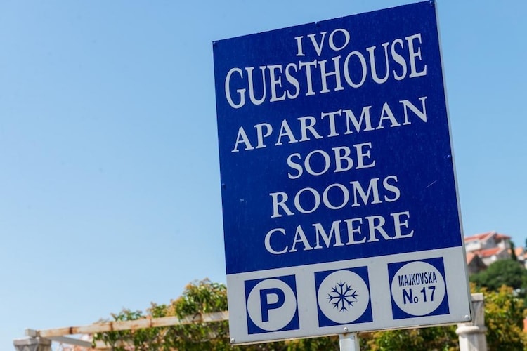 Ivo Guest House-Double Room with External Private Bathroom and Sea View (R2)-Innen