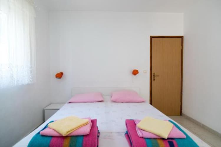 Ferienwohnung Apartments Boguvila - Two-Bedroom Family Apartment