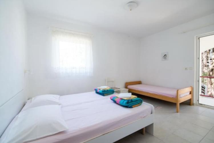 Ferienwohnung Apartments Boguvila - Two-Bedroom Family Apartment