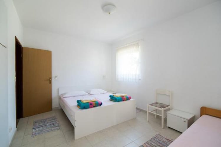 Ferienwohnung Apartments Boguvila - Two-Bedroom Family Apartment