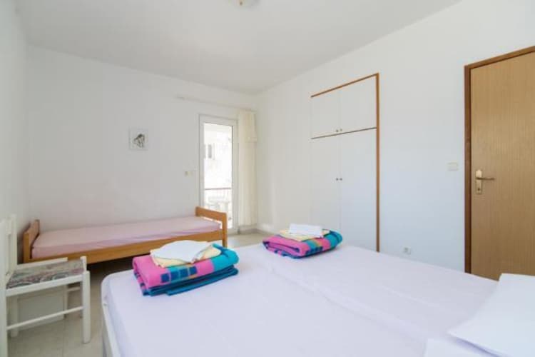 Ferienwohnung Apartments Boguvila - Two-Bedroom Family Apartment