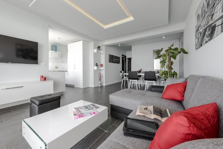 Apartmá Apartment LaVilla - Two Bedroom Apartment with Bal