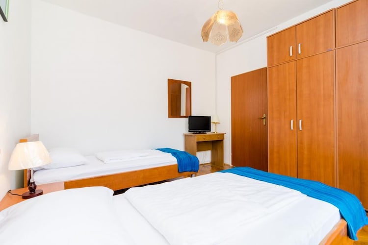 Apartmá Apartments Peco - Three Bedroom Apartment with Bal