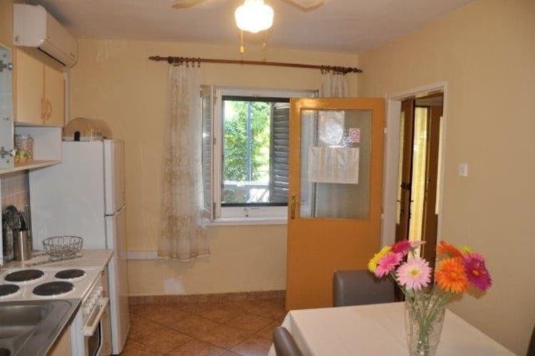 Apartments Merica - Comfort Two-Bedroom Apartment with Garden View (A1) (ST)