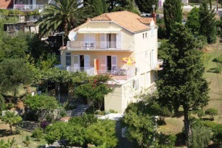 Apartmá Guest House Kanjuo - Double Room with Terrace and