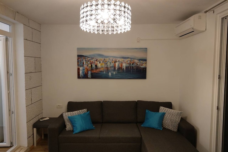 Apartmá Apartment Hitri - One Bedroom Apartment with Terra