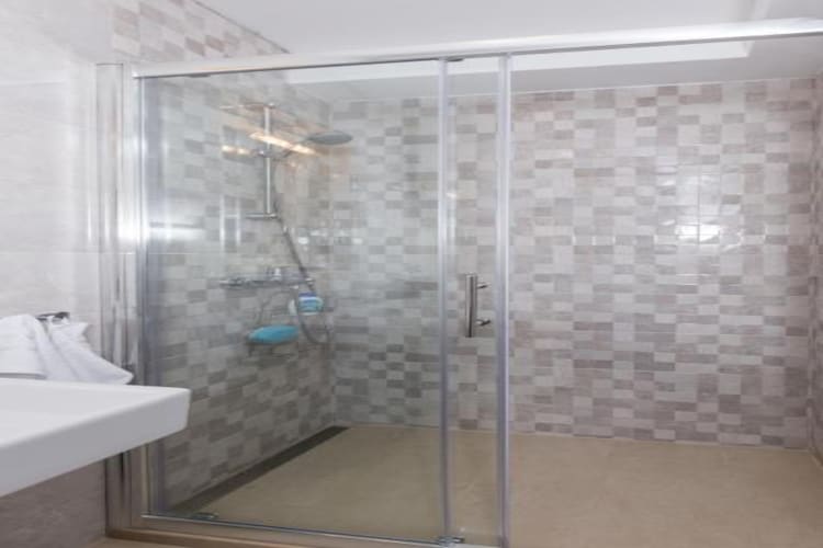 Apartmá Apartment Hitri - One Bedroom Apartment with Terra