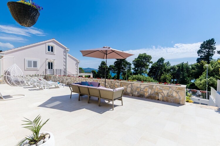 Holiday Home Lungo Mare is self catering accommodation situated in Mlini, a lovely village near historic Dubrovnik. Property features furnished terrace with sunbeds. Outdoor dining area and private garden with BBQ facilities will be at guests' disposal.

Free parking is available on site. Luggage storage is possible prior to check in and after check out.

Holiday home Lungo Mare is three bedroom holiday home, has private entrance and it is perfect fit for up to 6 people. Living room features seating area and flat screen cable TV. Free WiFi and air conditioning are provided. Kitchen is fully equipped with oven, stove, kettle, microwave, refrigerator, toaster, dishwasher and dining area. Private bathroom comes with shower, hair dryer, soap, toilet paper and toilet paper. Linen and towels are provided so as washing machine, ironing facilities and baby cot.

Mlini is a small, idyllic fishing settlement located halfway between Dubrovnik and Cavtat with intact beauty, rich vegetation and stunning beaches as well as historical and cultural heritage. The closest beach is only 15 min away on foot. Also, down at the beachfront there are many bars and restaurants. Shopping center with worldwide brands and a big supermarket is 2 km away. Nearest bus stop is just  down the street.

The nearest airport is Dubrovnik Airport, 11 km from the holiday home.