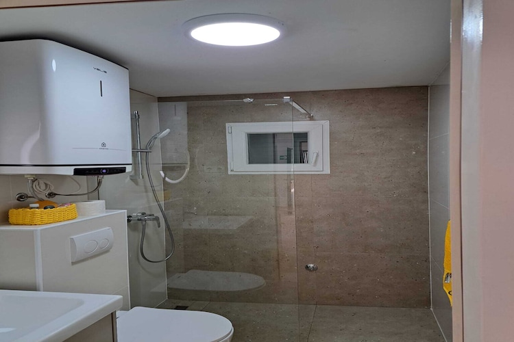 Villa Lavanda Korčula - Five Bedroom Villa with Pool and Sea View-Salle de bain