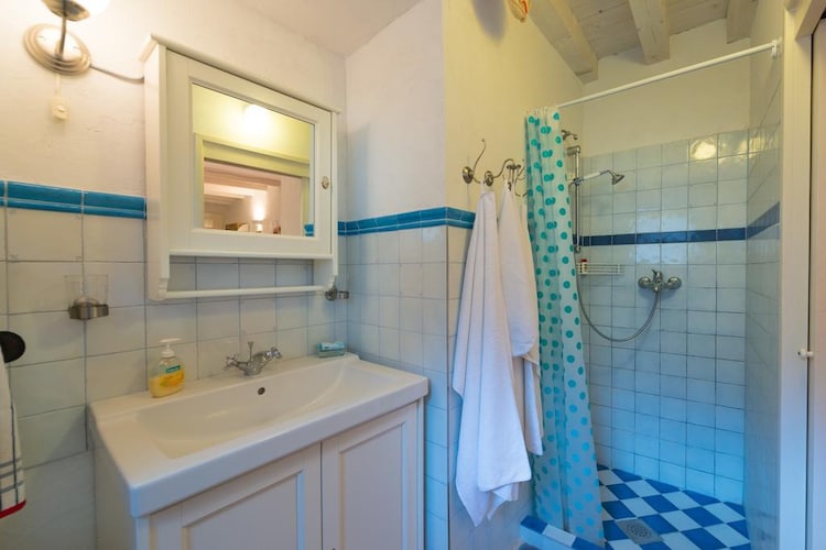 Studio Bafi - Studio with Terrace-Badkamer