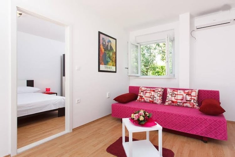 Apartment Happy Holidays - One Bedroom Apartment