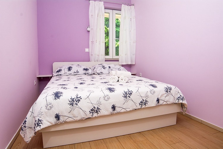Apartmá Apartments Stella - One Bedroom Apartment with Ter