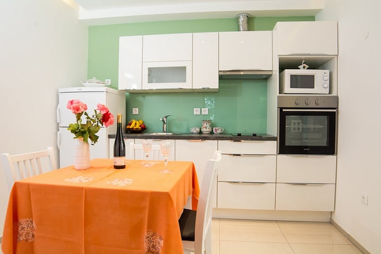 Apartmá Apartments Stella - One Bedroom Apartment with Ter