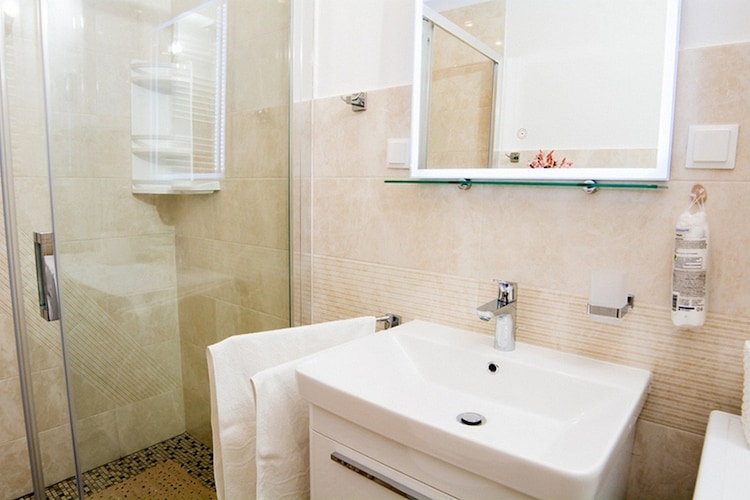 Apartmá Apartments Stella - One Bedroom Apartment with Ter