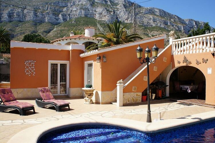 Heerlijke villa in Dénia met een privézwembad
